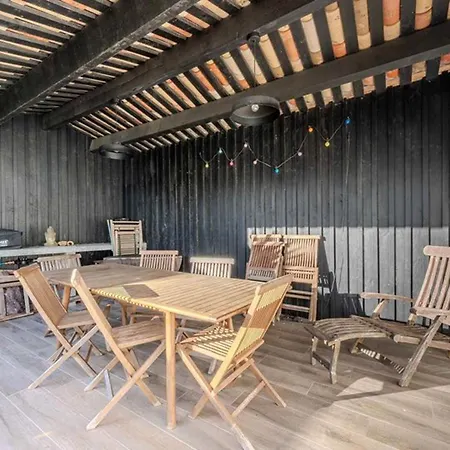 Prázdninový dům Maison Spacieuse 8 Personnes, Jardin, Parking, Proche - Fr-1-835-19 *
