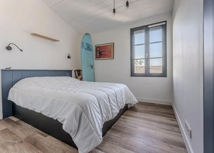 Semesterbostad Maison Spacieuse 8 Personnes, Jardin, Parking, Proche - Fr-1-835-19